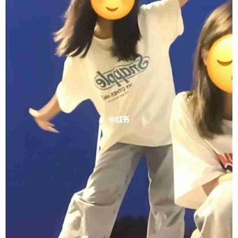 希丨卍