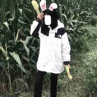 女配角