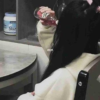 妍希_^释怀🌚💦