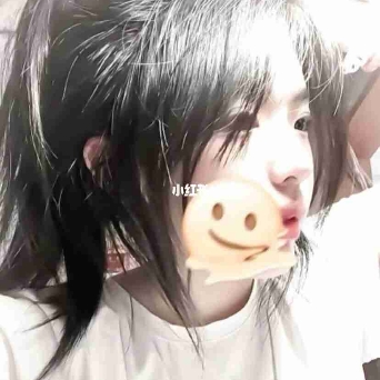 女殿