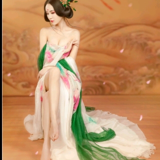 妩媚多情