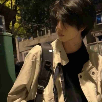 ^ ＿苏宇