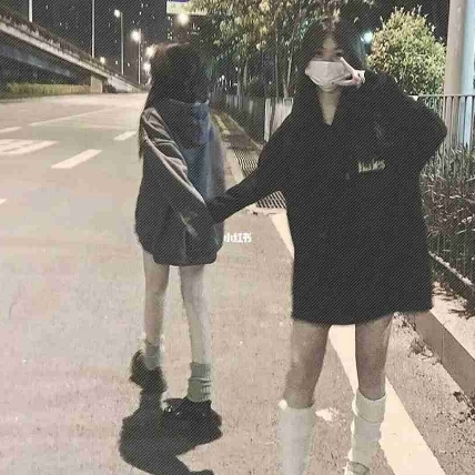 咕噜小困.