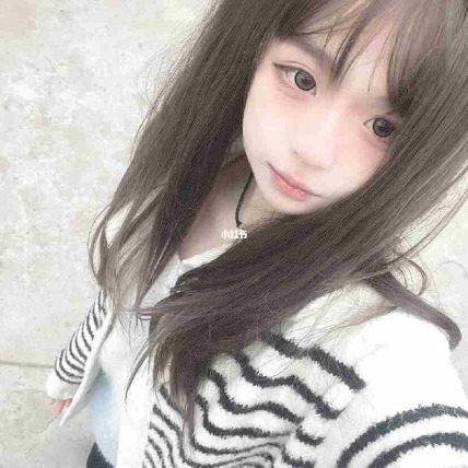 江柊.
