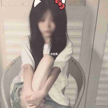 小奶团