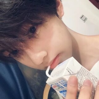 小y.
